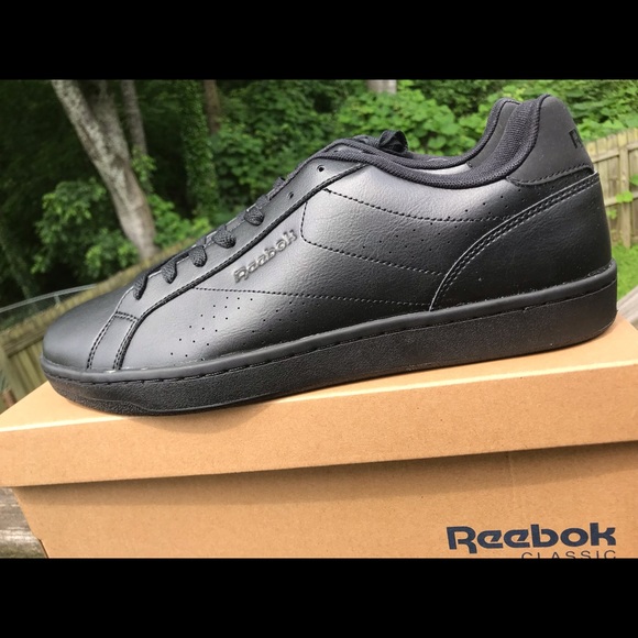 All black Reebok - Picture 2 of 8